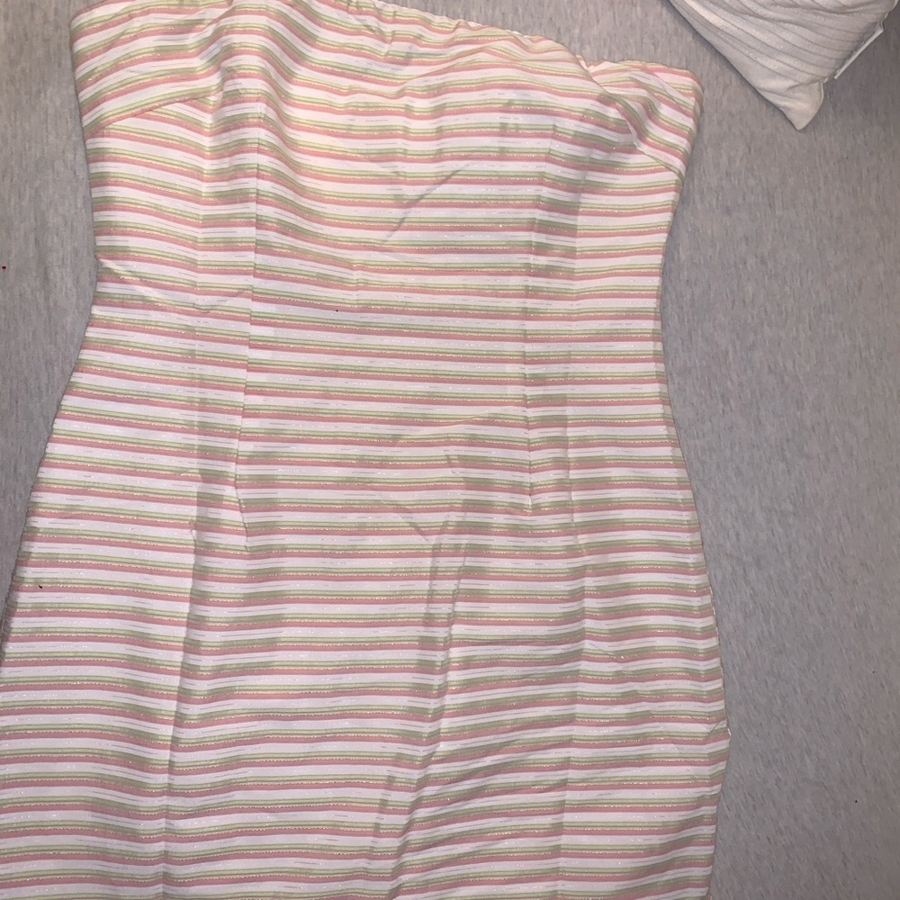 Strapless dress